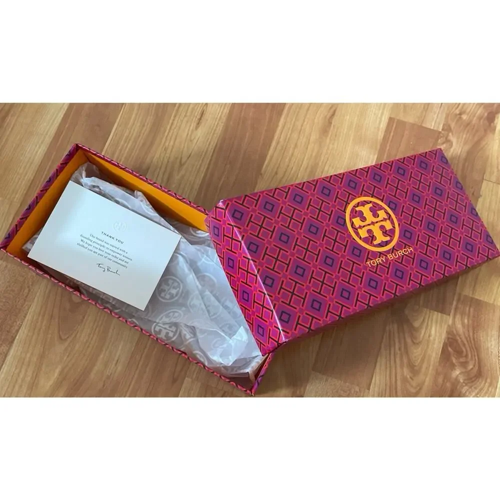 Tory‎ Burch empty shoe box